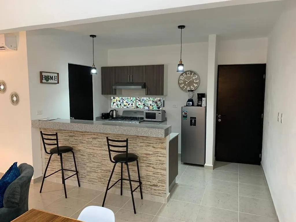 Hermoso Apartamento Piscina, Centrico, Area Libre. Cancún